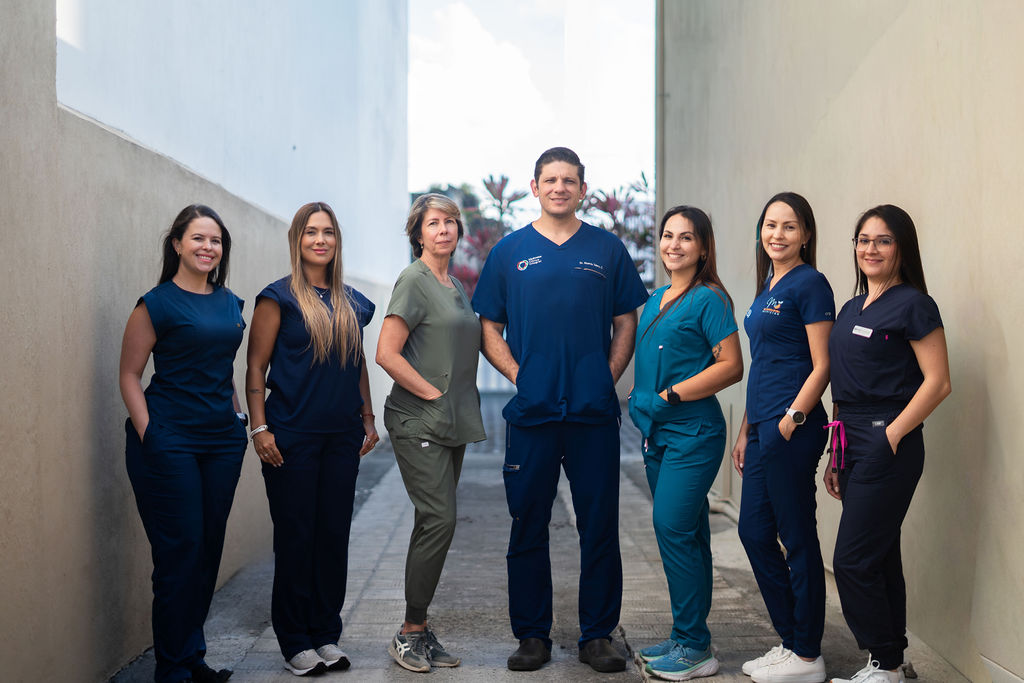 Equipo médico de MediVeins Clínica Integral